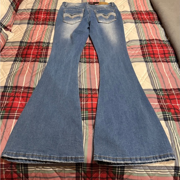 True Luck Mid Rise Flare Jeans - Picture 7 of 8